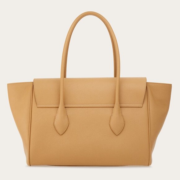 Ferragamo Classic East West Tote – Light Camel - Picture 2 of 13